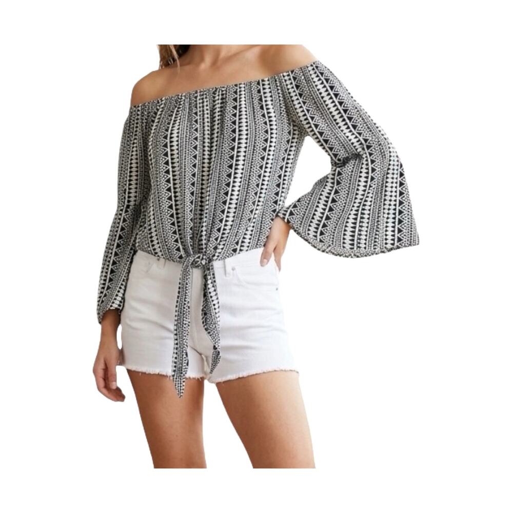 Elan Boho Tie Front Flutter Sleeve Crop Top Cream Black Rayon S